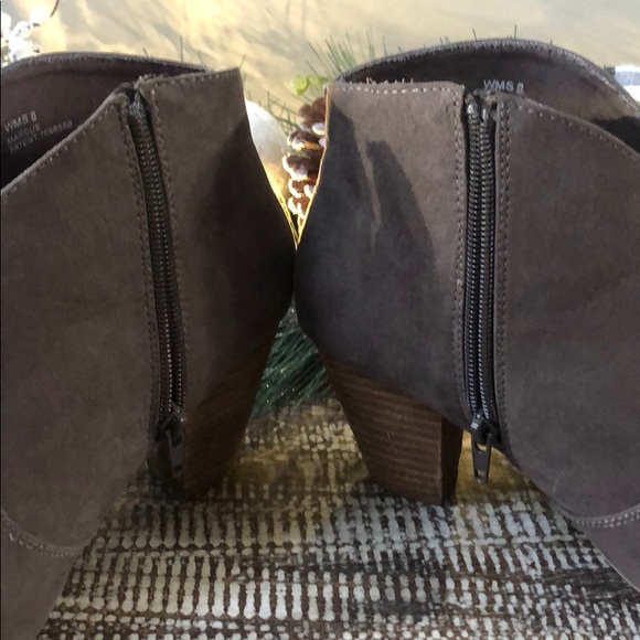 Report Brown Booties Size 8 - Picture 3 of 8
